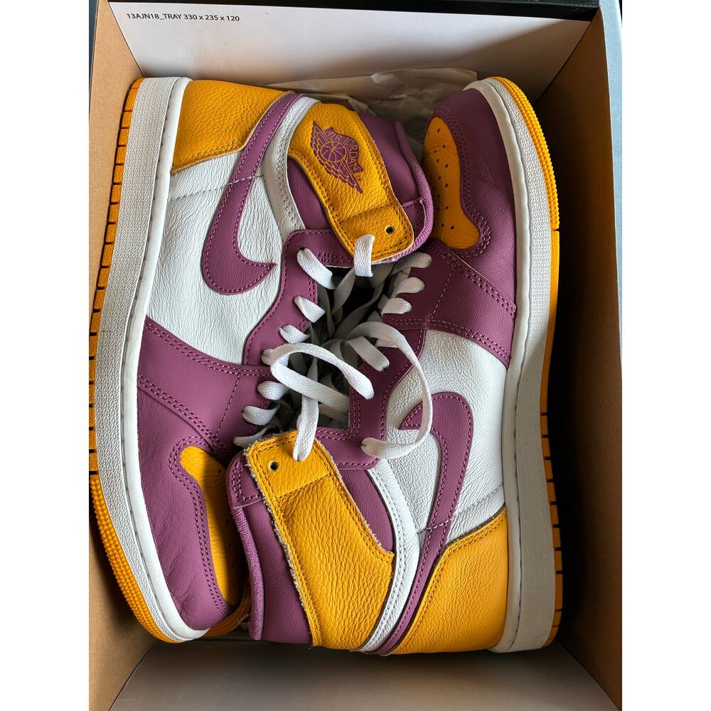 Air Jordan 1 Retro High OG Brotherhood size 11